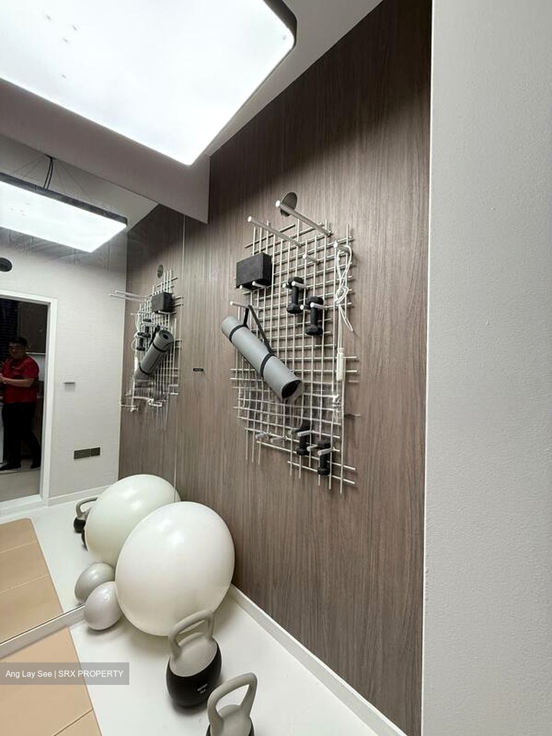Jalan Jurong Kechil (D21), Condominium #498820821